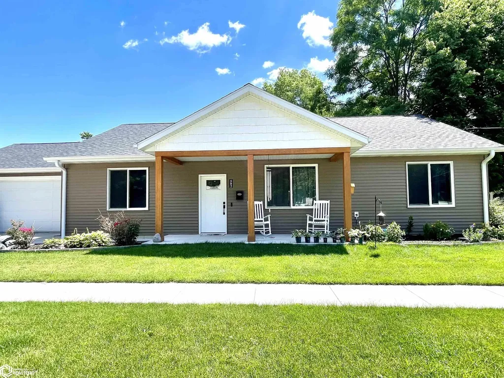 502 N H Street Oskaloosa IA 52577