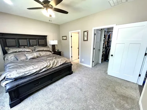 502 N H Street Oskaloosa IA 52577