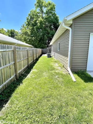 502 N H Street Oskaloosa IA 52577