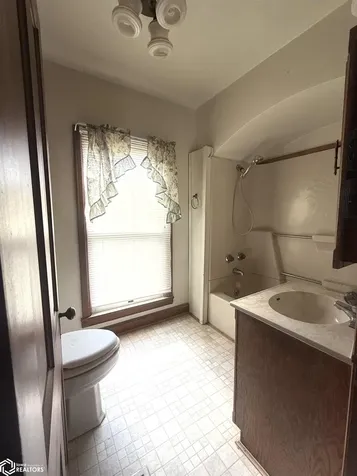 103 W 3rd Street Packwood IA 52580