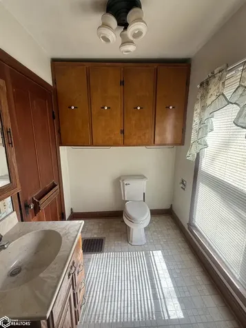 103 W 3rd Street Packwood IA 52580