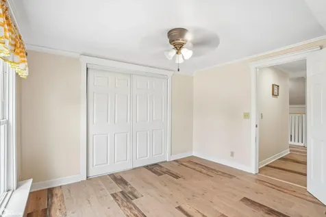 1714 12th Avenue Eldora IA 50627