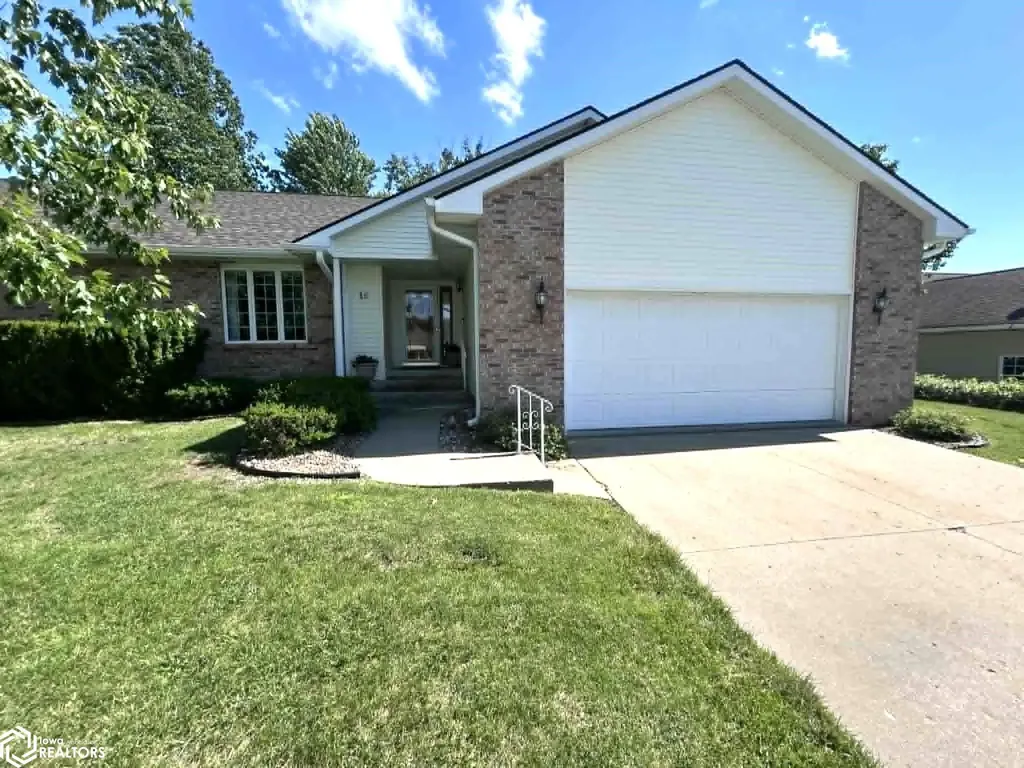 16 Weaver Drive Ottumwa IA 52501