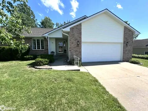 16 Weaver Drive Ottumwa IA 52501