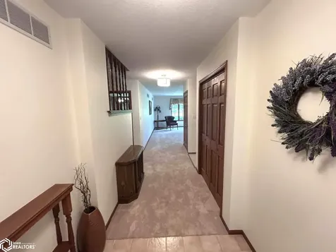 16 Weaver Drive Ottumwa IA 52501
