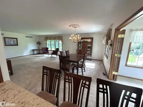 16 Weaver Drive Ottumwa IA 52501