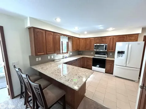 16 Weaver Drive Ottumwa IA 52501