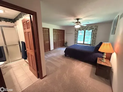 16 Weaver Drive Ottumwa IA 52501