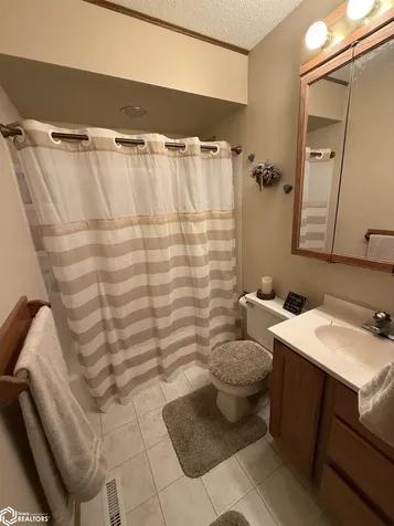 1609 Hillary Avenue Burlington IA 52601