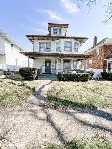 1104 S 5th Street Burlington IA 52601