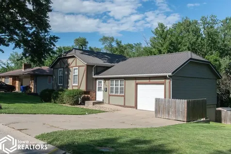 606 Winchester Ottumwa IA 52501