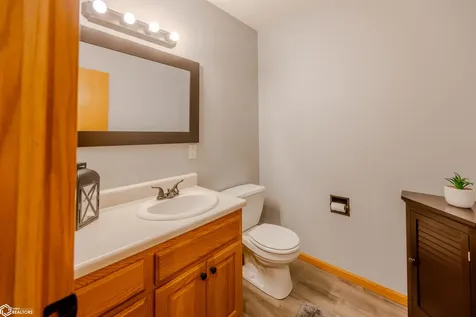 12109 J Avenue Iowa Falls IA 50126