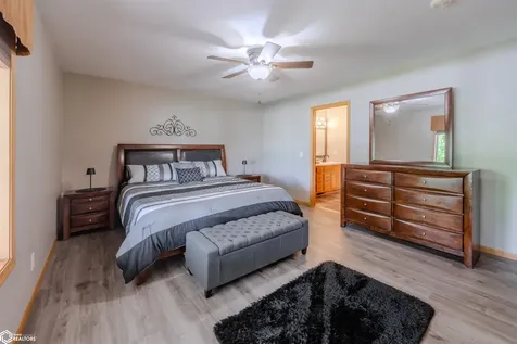 12109 J Avenue Iowa Falls IA 50126