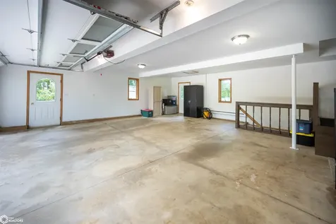 12109 J Avenue Iowa Falls IA 50126