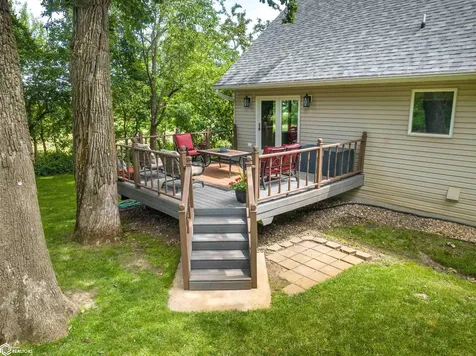 12109 J Avenue Iowa Falls IA 50126