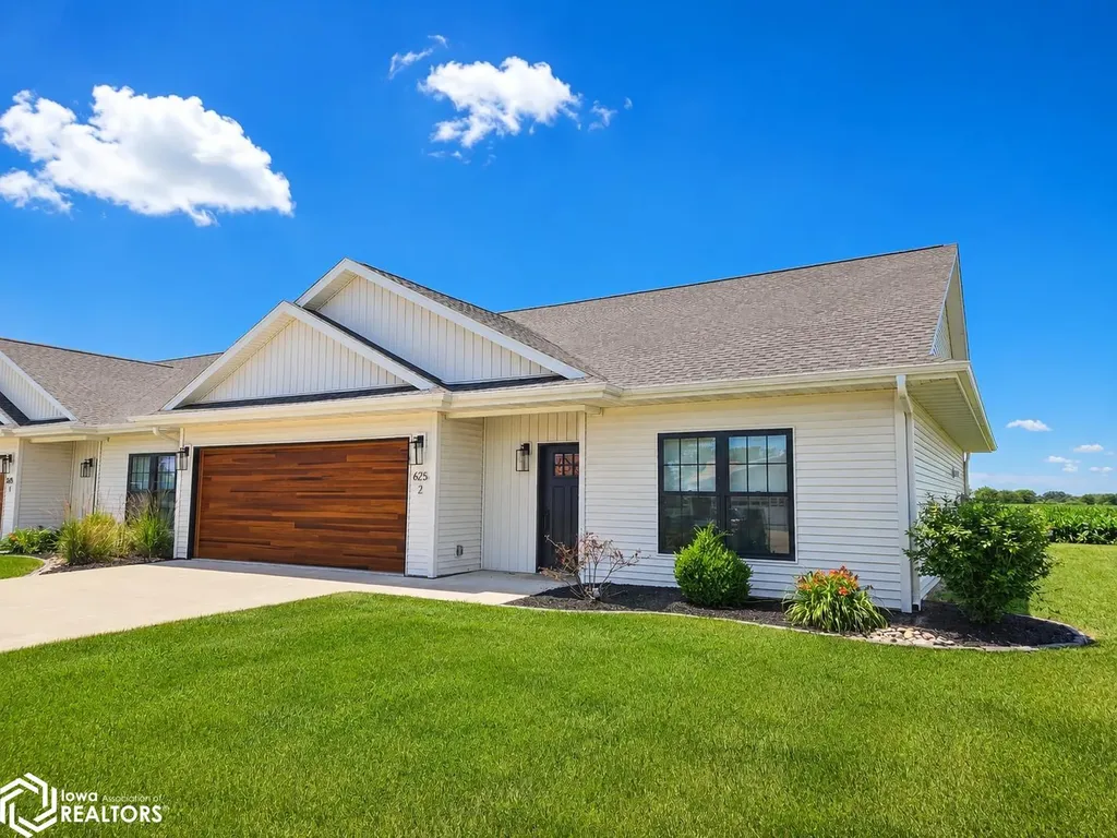 625 Layne Drive West Burlington IA 52655