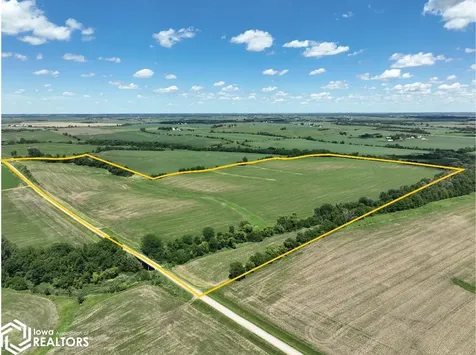 170TH Street Brooklyn IA 52211