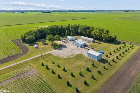 17606 310th Street Mason City IA 50401
