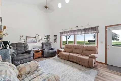 17606 310th Street Mason City IA 50401