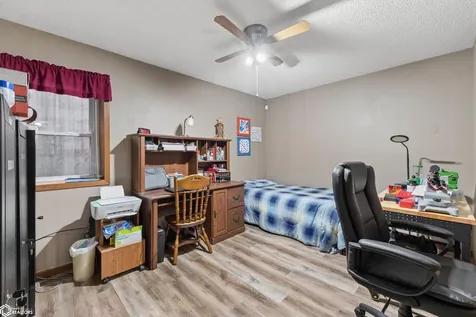 17606 310th Street Mason City IA 50401