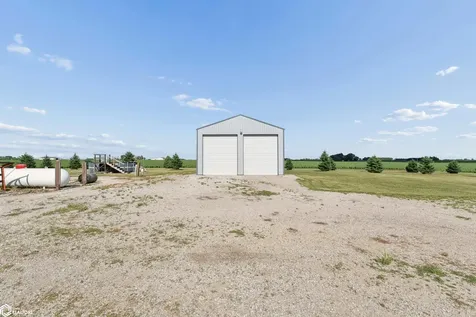 17606 310th Street Mason City IA 50401