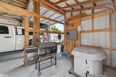 17606 310th Street Mason City IA 50401