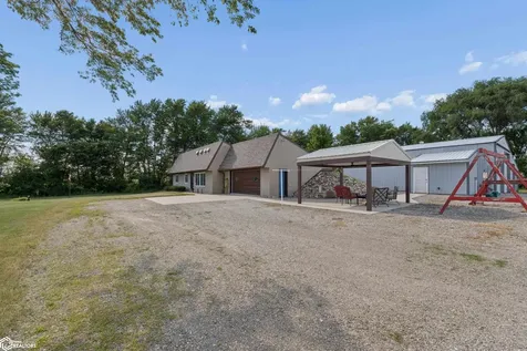17606 310th Street Mason City IA 50401