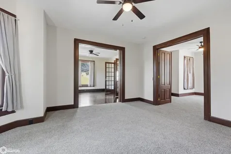 412 S Marshall Street Burlington IA 52601