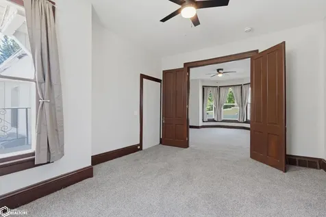 412 S Marshall Street Burlington IA 52601
