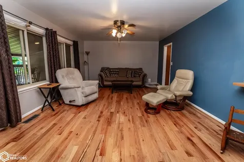 1506 Fremont Street Marshalltown IA 50158