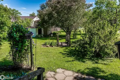 1506 Fremont Street Marshalltown IA 50158