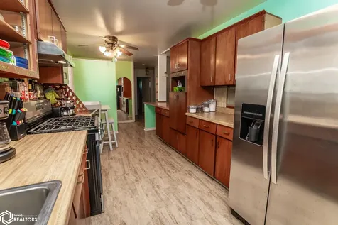 1506 Fremont Street Marshalltown IA 50158