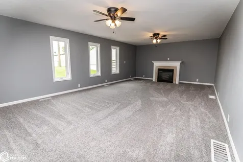 1601 Elder Drive Marshalltown IA 50158