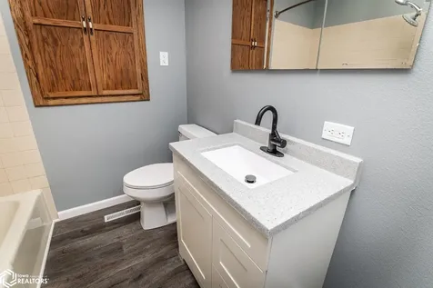1601 Elder Drive Marshalltown IA 50158
