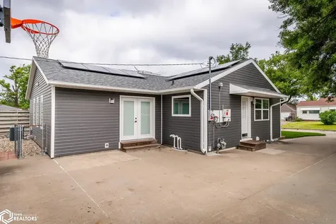 1601 Elder Drive Marshalltown IA 50158