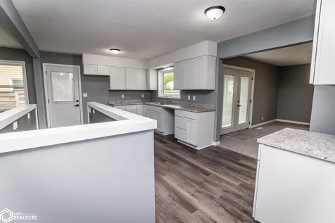 1601 Elder Drive Marshalltown IA 50158