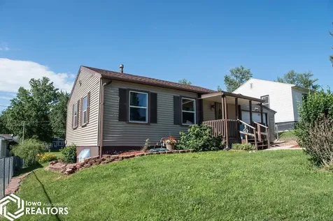 817 Filmore Street Ottumwa IA 52501