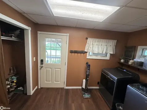 1196 Merrimac Road Wayland IA 52654