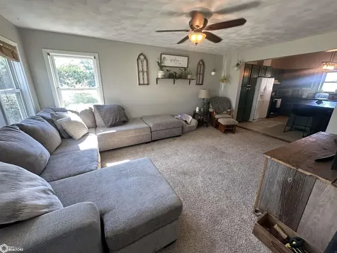 1196 Merrimac Road Wayland IA 52654