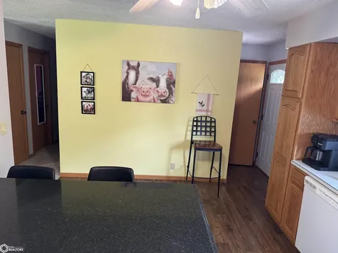 1404 Siegel Street Tama IA 52339