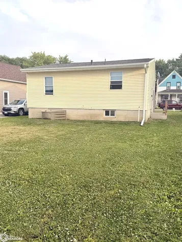 220 12th Street SE Mason City IA 50401
