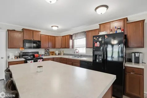 2521 Bill Bone Lane Oskaloosa IA 52577-8875