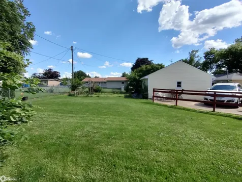 1806 S 6th Street Marshalltown IA 50158