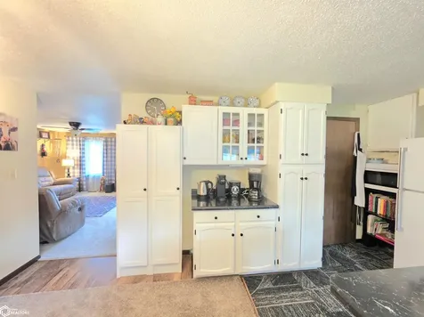 728 S Harrison Avenue Mason City IA 50401