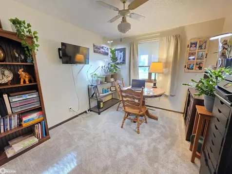 728 S Harrison Avenue Mason City IA 50401