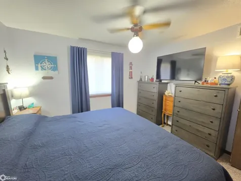 728 S Harrison Avenue Mason City IA 50401