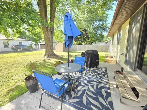 728 S Harrison Avenue Mason City IA 50401