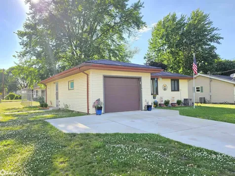 728 S Harrison Avenue Mason City IA 50401