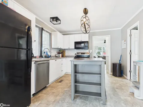 2470 Garfield Avenue Keokuk IA 52632