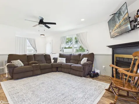 2470 Garfield Avenue Keokuk IA 52632